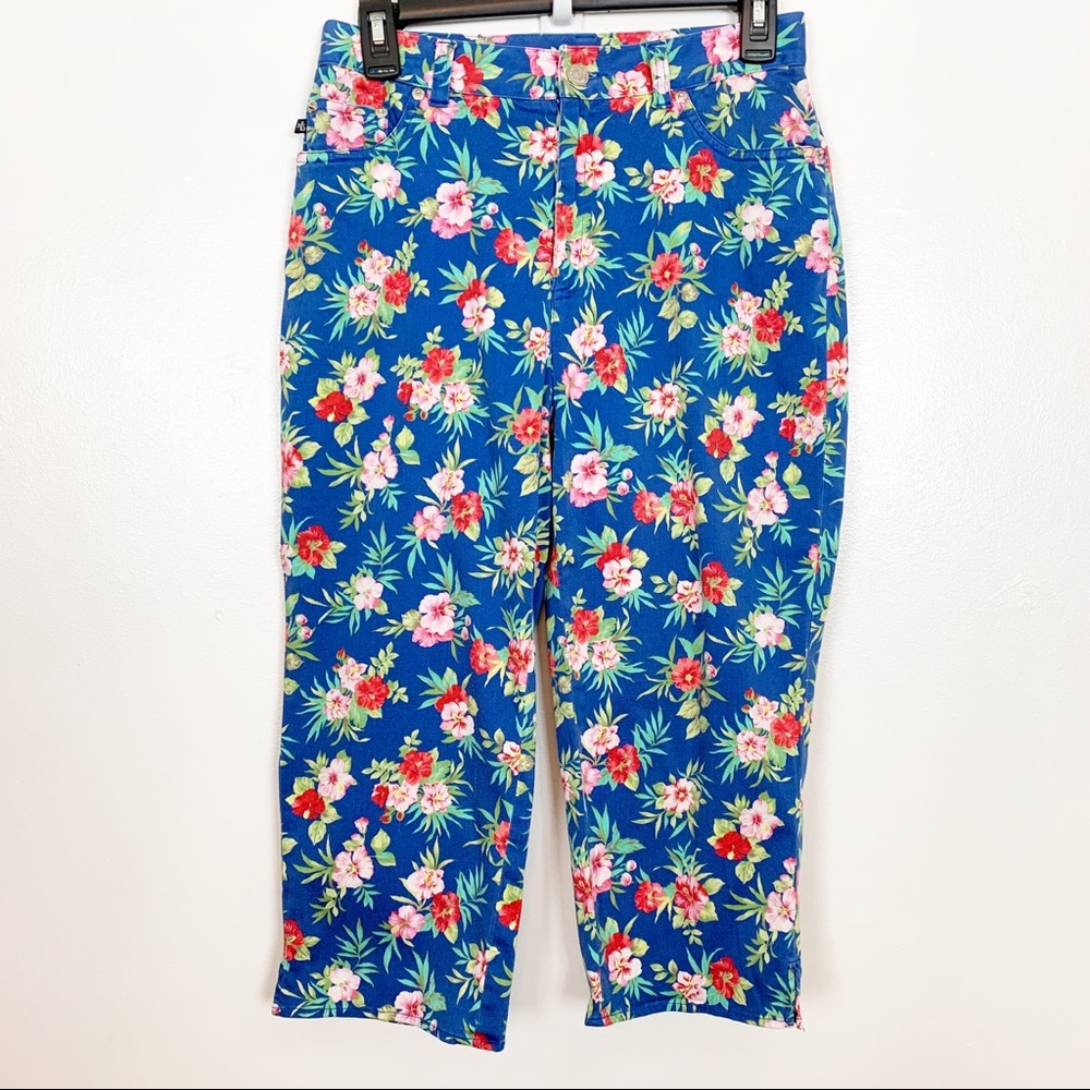 Lauren Ralph Lauren Women’s Floral Petite Capris